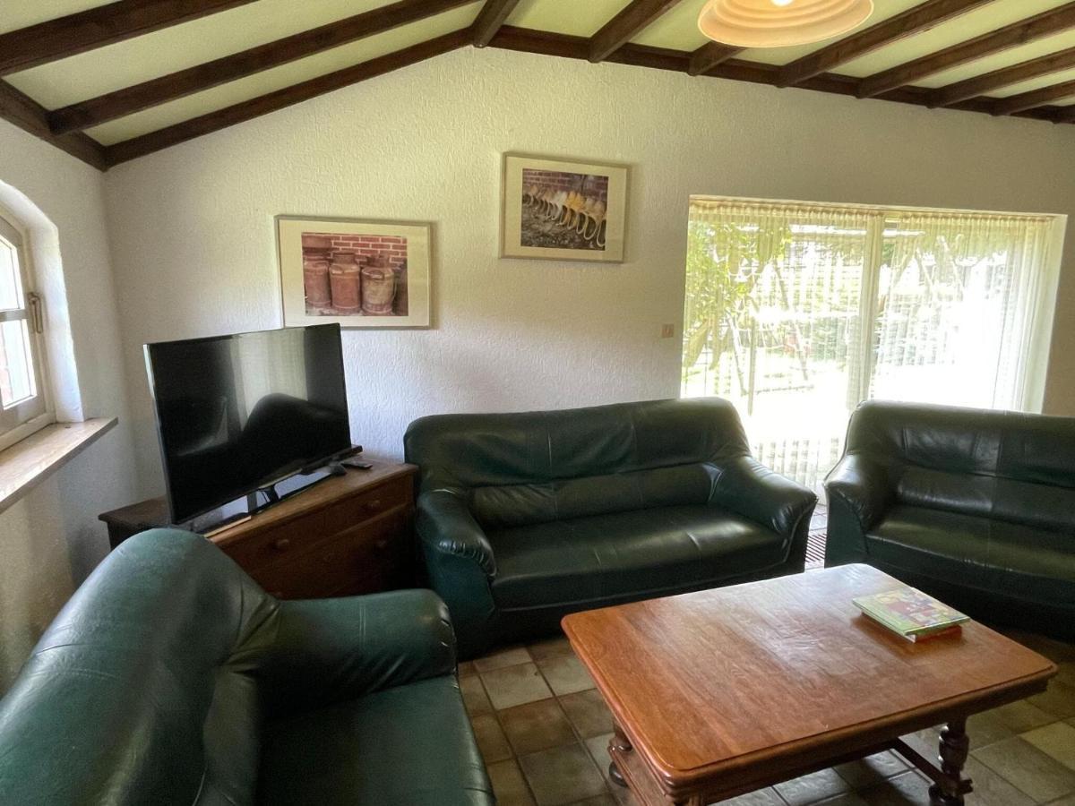 Completely Renovated Back Part Of A Farm Villa Uden Bagian luar foto